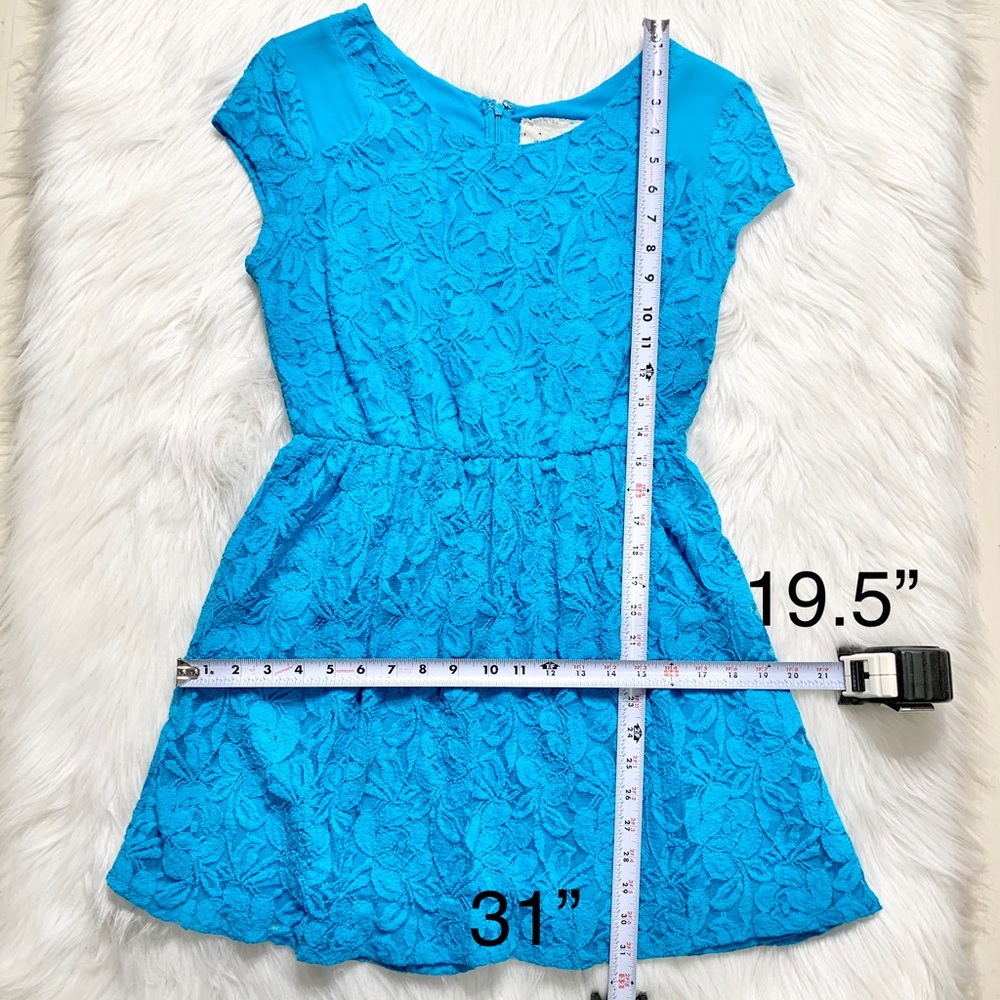 2/$20🌸 Urban Outfitters Lace Dress - Picture 8 of 8